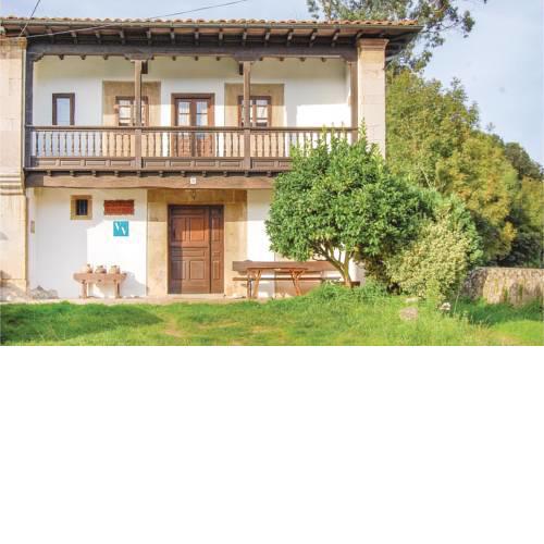 Five-Bedroom Holiday Home in Posada de Llanes