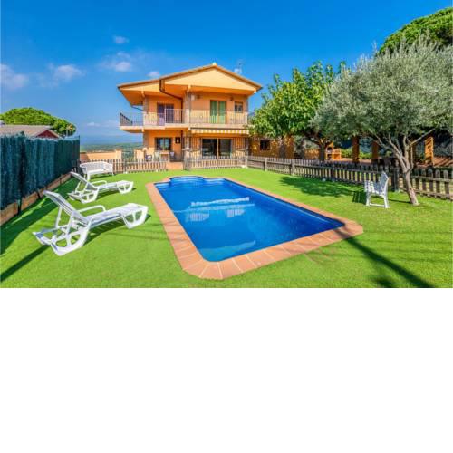 Five-Bedroom Holiday Home in Tordera