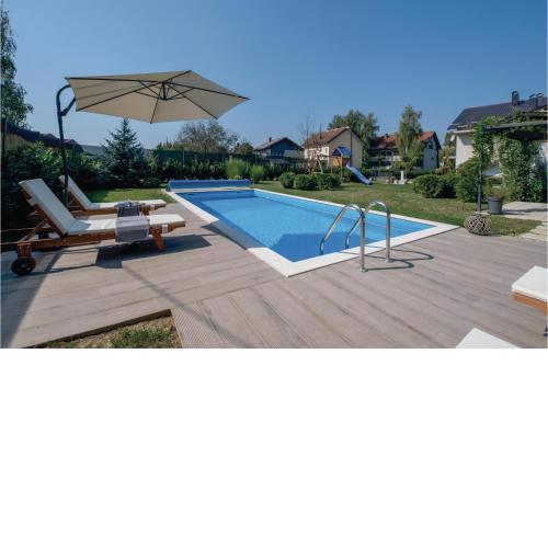 Five-Bedroom Holiday Home in Velika Ludina