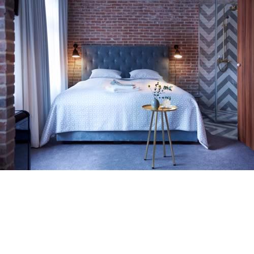 Five Rooms