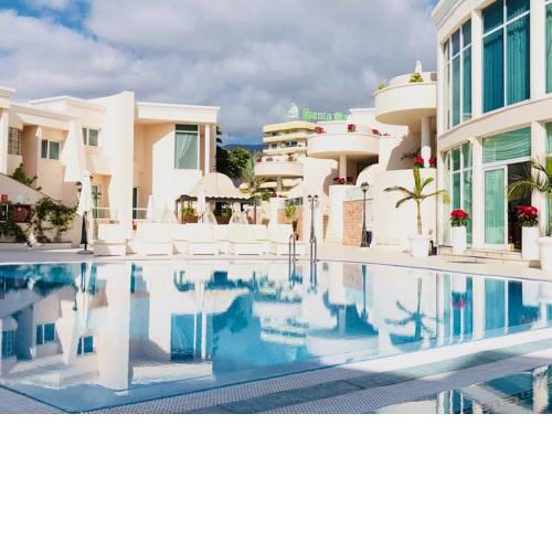 Flamingo Suites Boutique Hotel
