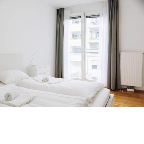 Flat 1090