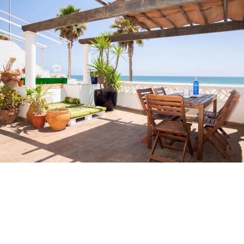 Flat beachview terrace,WiFi,TV