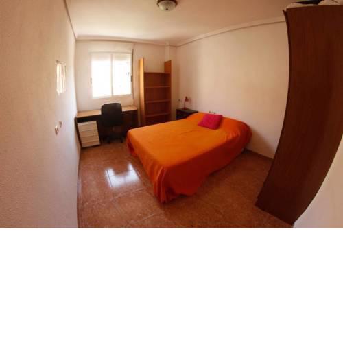 flat climatisation for families and friends near beach and old city soler