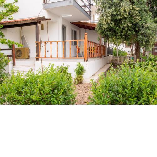 Flat with Large Balcony in Izmir