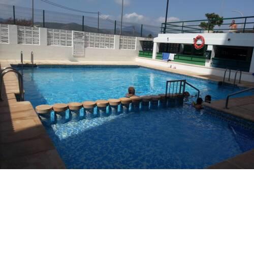 Flat with POOL 500m from the BEACH