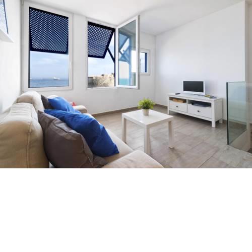 Flatguest - Castle Sea View