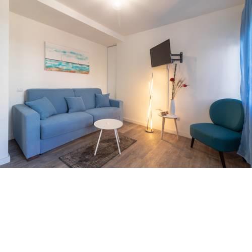 Flatguest Arinaga Suites