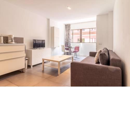 Flatguest Santa Catalina + Beach + Central + WiFi