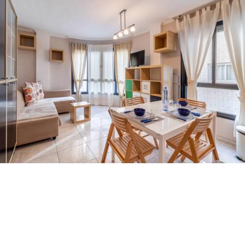 Flatguest Secretario Artiles + City Center + Cozy + Beach