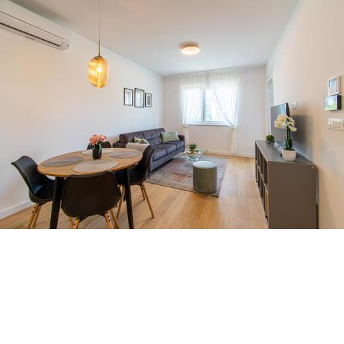 Flexible SelfCheckIns 50 - Zagreb - Garage - Loggia - New