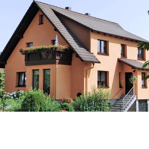 Lovely Holiday Home in Floh-Seligenthal near Forest