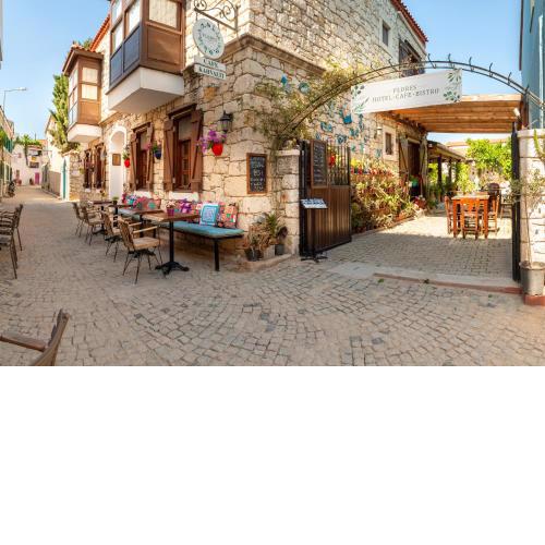 Flores Hotel Alaçatı