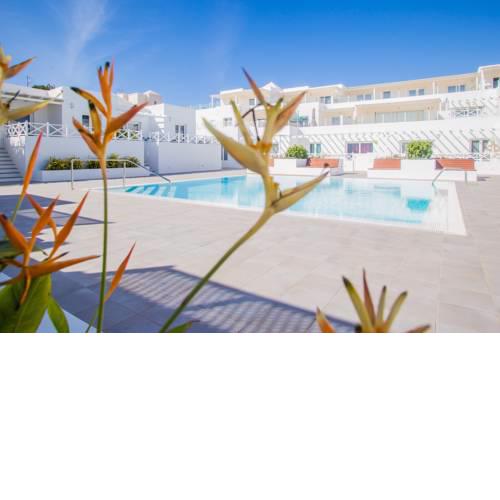 Flower Beach Suite 6