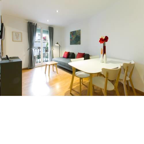 Fo Newly refurbished apartment next to El Molino