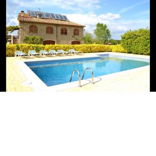 Fontcoberta Villa Sleeps 14 with Pool