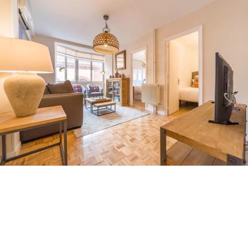 For You Rentals Madrid Rio apartment