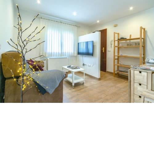 For You Rentals South of Madrid Portazgo apartment