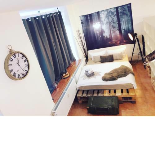 Avoid the crowd - Forest Apartment Berlin
