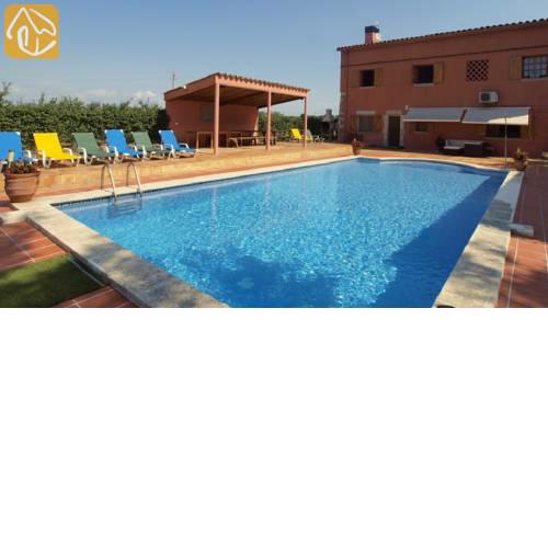 Fornells de la Selva Villa Sleeps 16 Pool Air Con