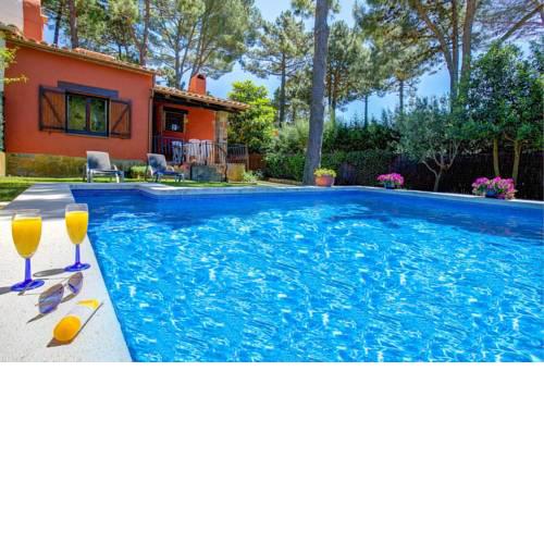 Fornells de la Selva Villa Sleeps 4 Pool T802390