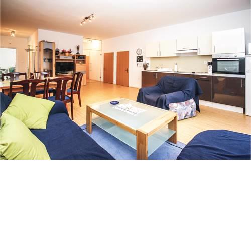 Four-Bedroom Apartment Bunarska 06