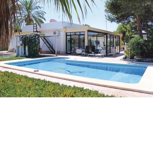 Four-Bedroom Holiday home Crevillente with an Outdoor Swimming Pool 06