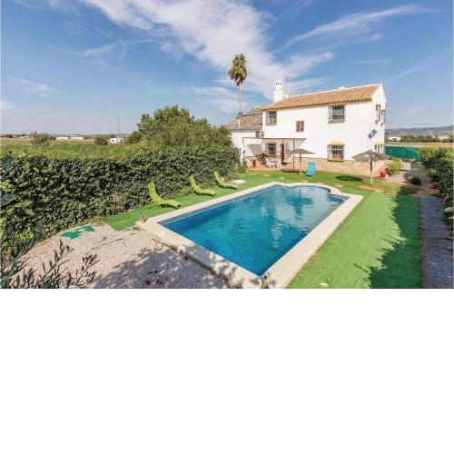 Four-Bedroom Holiday Home in Antequera