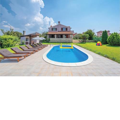 Four-Bedroom Holiday Home in Bale
