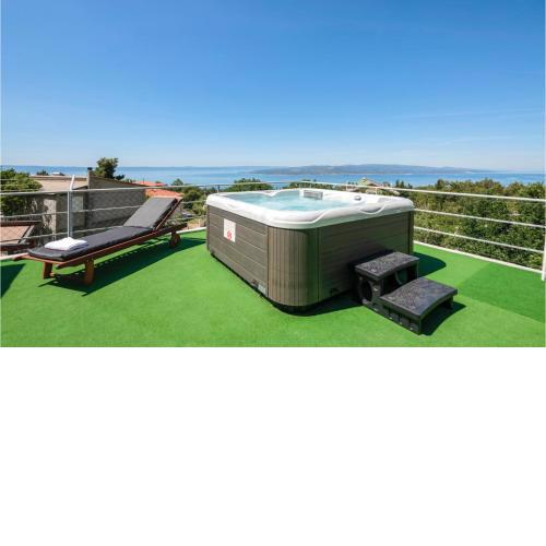 Four-Bedroom Holiday Home in Bast