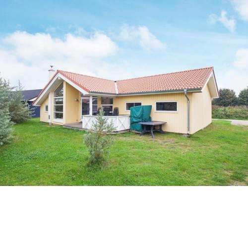 Four-Bedroom Holiday home in Großenbrode 1