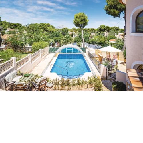 Four-Bedroom Holiday Home in Javea