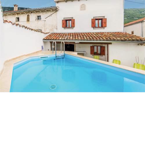 Four-Bedroom Holiday Home in Lanisce