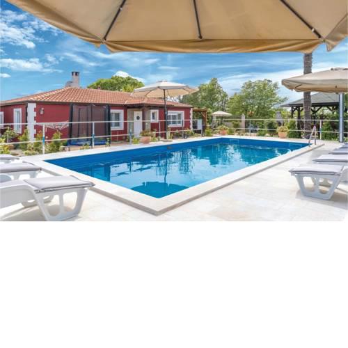 Four-Bedroom Holiday Home in Novigrad