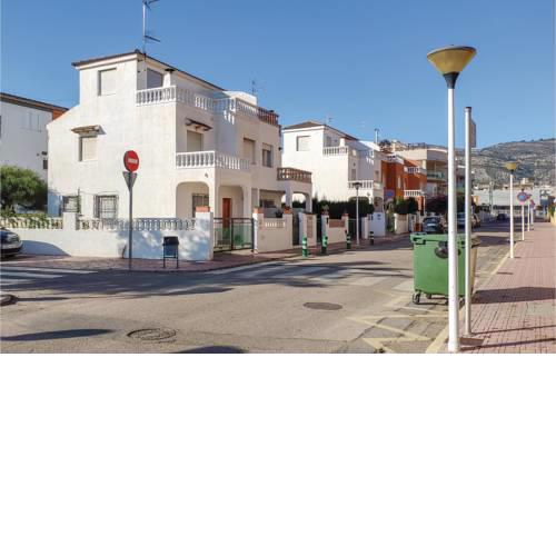 Four-Bedroom Holiday Home in Oropesa de Mar
