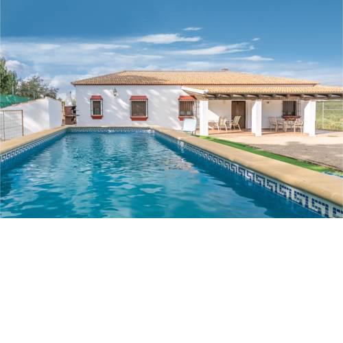 Four-Bedroom Holiday Home in Posadas