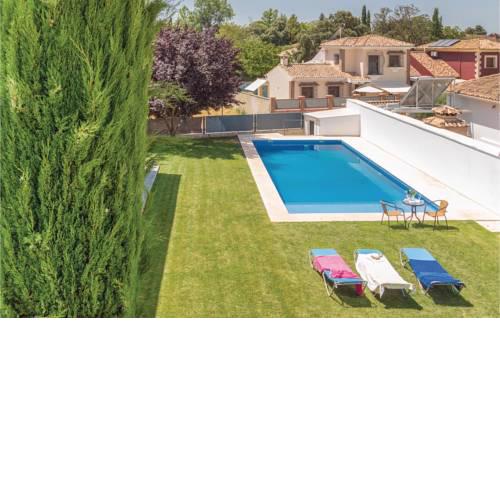 Four-Bedroom Holiday Home in Ronda