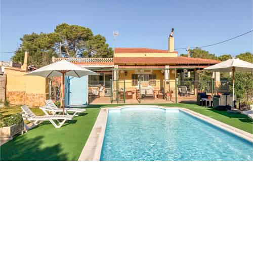 Four-Bedroom Holiday Home in Santanyi