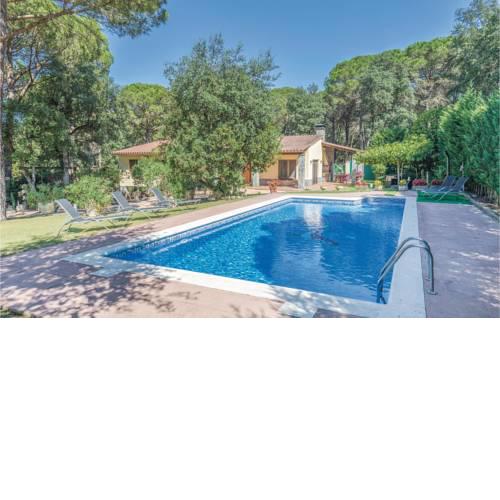 Four-Bedroom Holiday Home in Sils