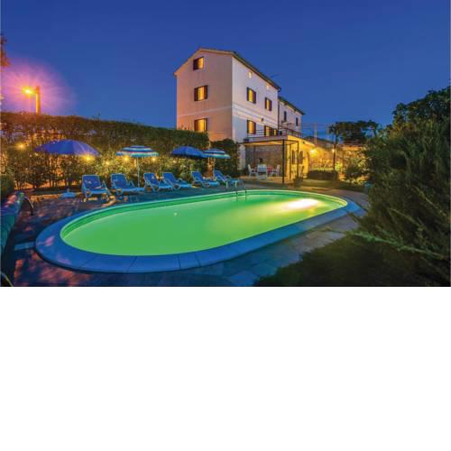Four-Bedroom Holiday Home in Sveti Anton