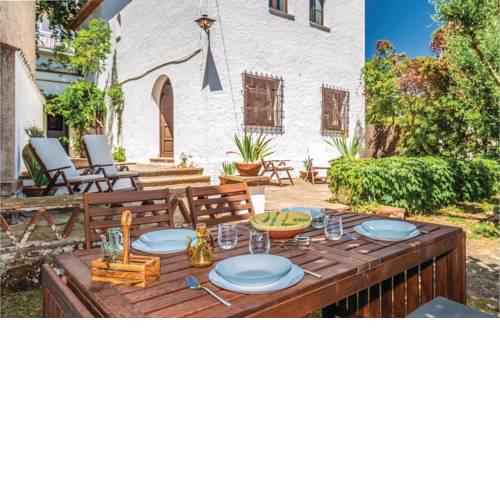 Four-Bedroom Holiday Home in Tossa de Mar