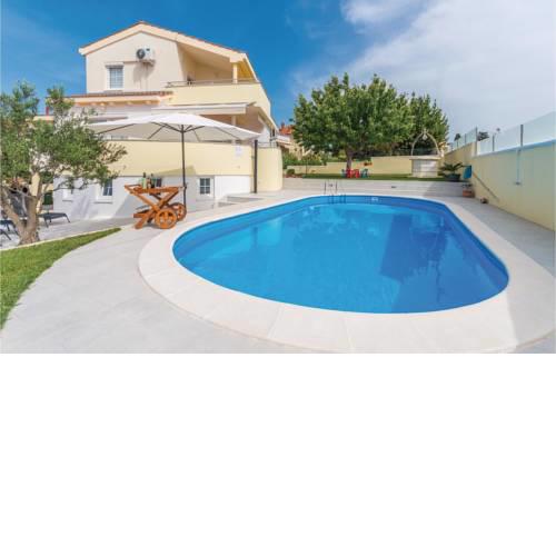 Four-Bedroom Holiday Home in Zadar