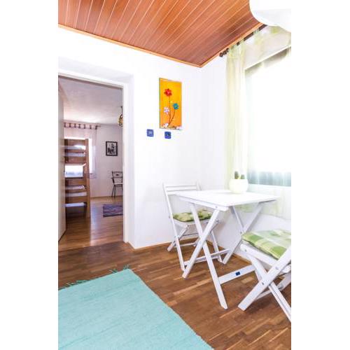 Four Corners Hostel