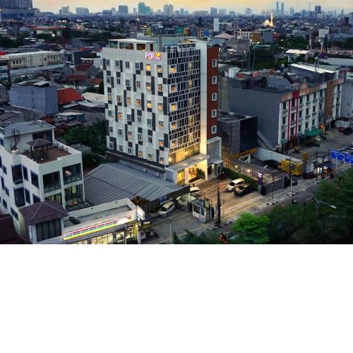 FOX Lite Grogol Jakarta