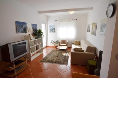 Frane Apartment