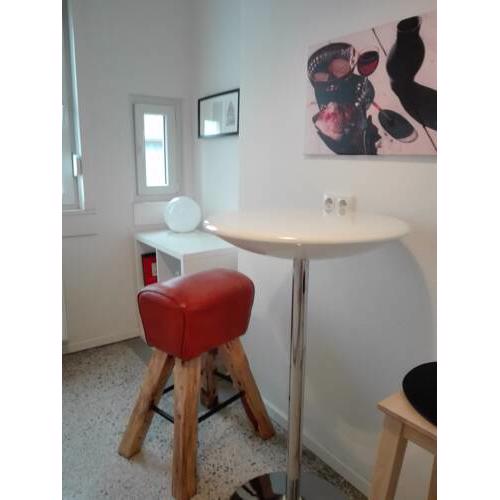 Frankfurt Nordend - 2 rooms, kitchen, balkony ...