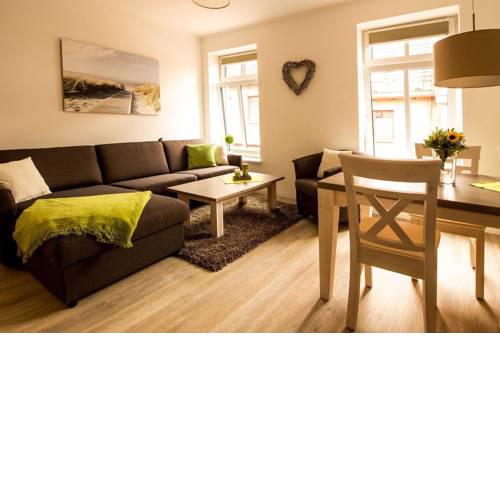 Frau Clara Haus - Ecke 2