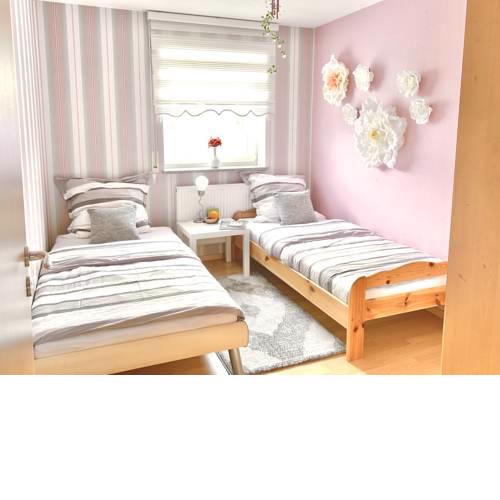 Frauen Zimmer, woman room