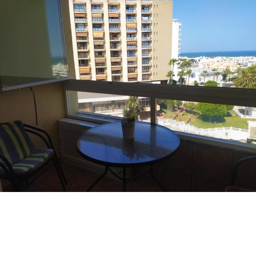 Frente Playa, Wifi, 2 personas, Terraza, Mascotas, Puerto Marina