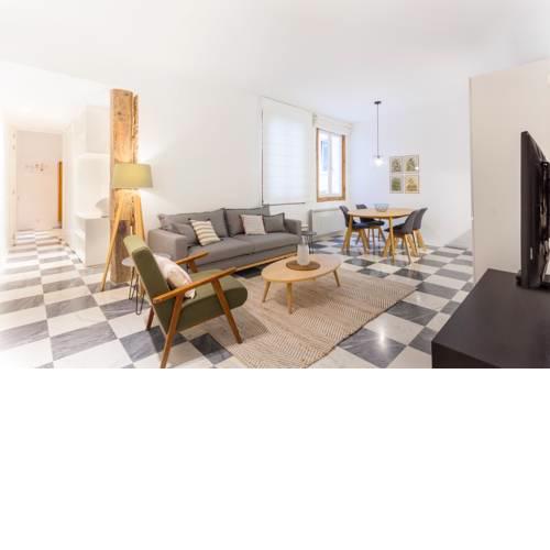 Friendly Rentals Moratin Madrid